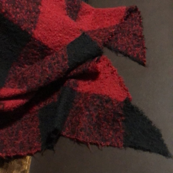 Hollister blanket Buffalo plaid check scarf - Picture 4 of 5